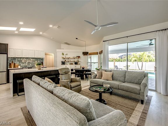 3rd image of 2839 Cape Coral Pkwy W
