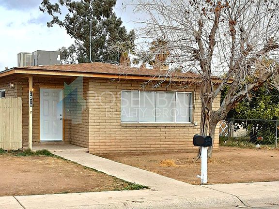 2nd image of 1206 E 11th Pl #1210