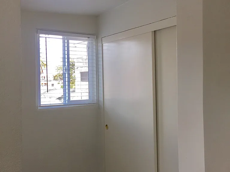 1041 Dawson Ave — Photo 12