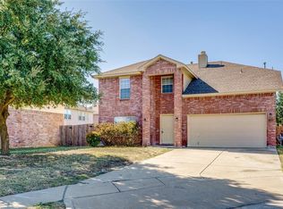 7702 Cresswell Ct, Arlington, TX 76001