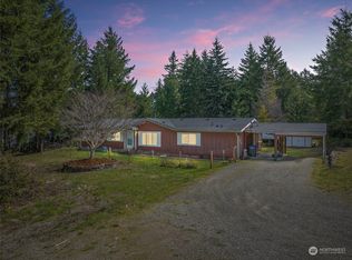 1310 E Trails Rd, Belfair, WA 98528