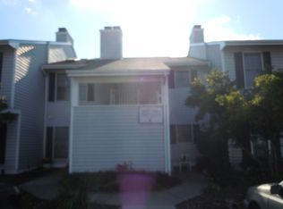 188 Milkweed Ct, Three Bridges, NJ 08887