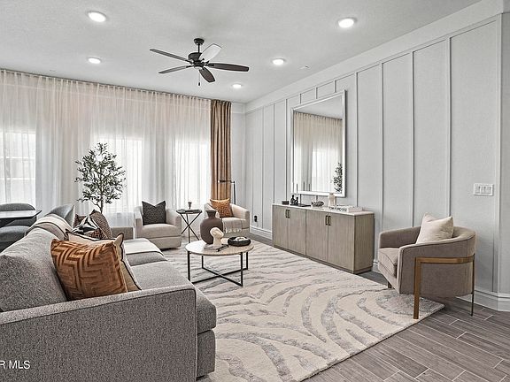 3rd image of 921 Pettus Pl