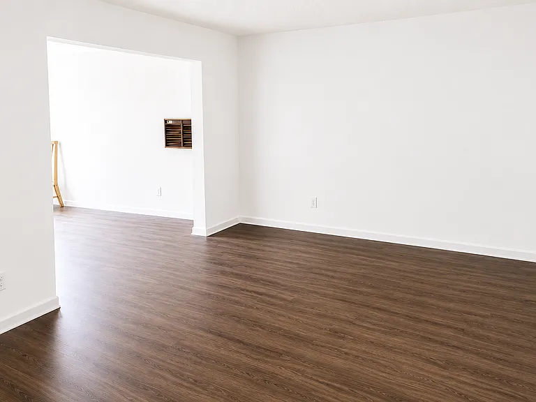 16452 E Tennessee Ave — Photo 3