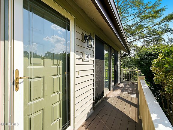 3rd image of 90 Cotswold Circle #310