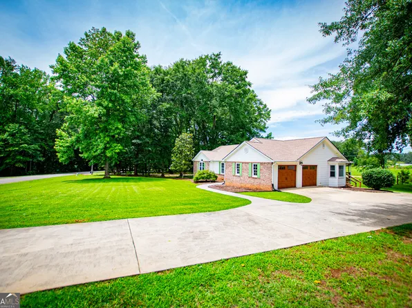 180 Gold Dust Trl, Carrollton, GA 30117