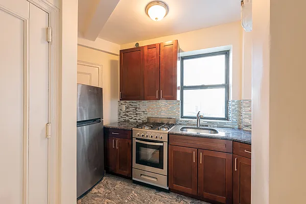 Rented by Compass | media 4