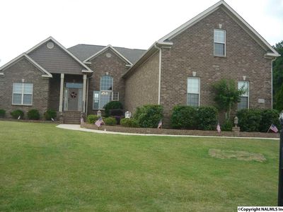 16377 Bruton Cir NW, Harvest, AL, 35749