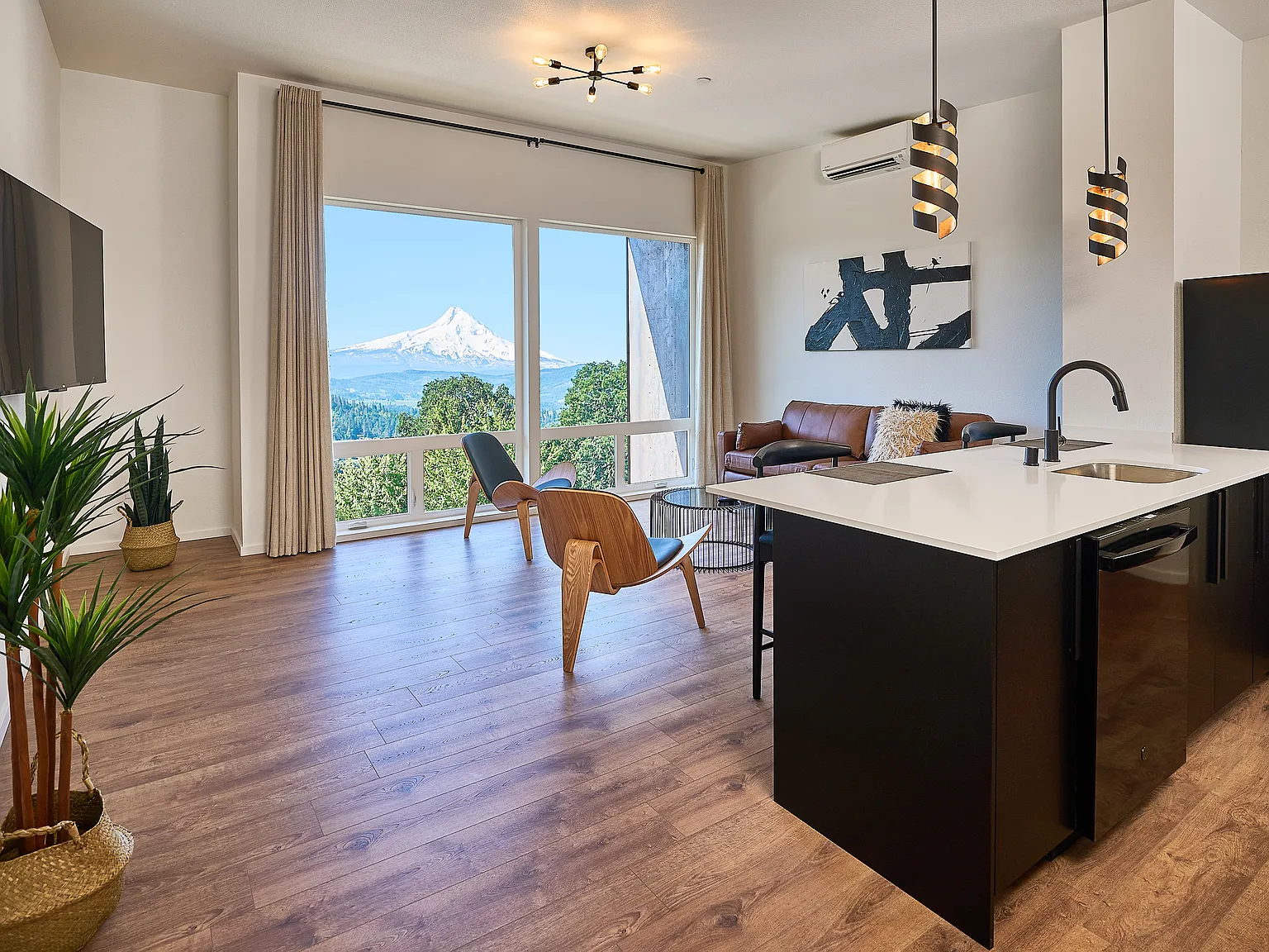 1 bed, 600 sqft, $1,890 — Photo 4