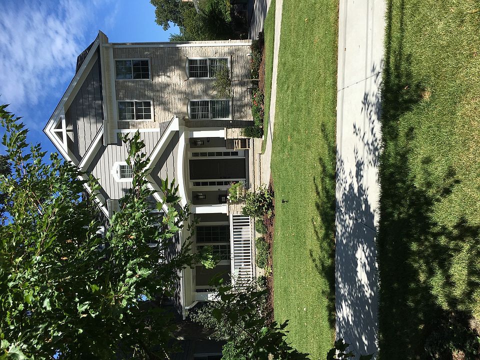 2nd image of 561 Orchard Ln