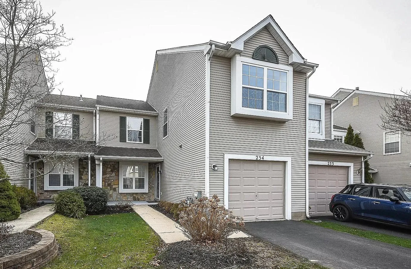 234 Sequoia Dr — Photo 1