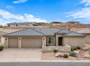 1815 W Carmel Bluffs Dr, St George, UT 84790