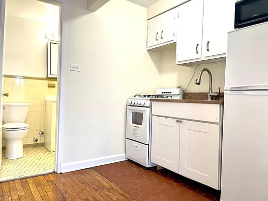 Rented by Oxford Property Group | media 15