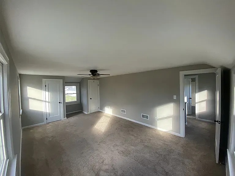 11802 Hood St — Photo 9