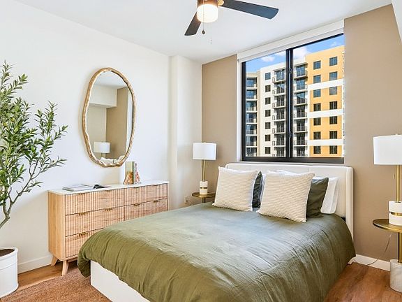 3rd image of 2610 E 9th Ave #22