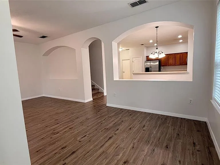 7129 Red Lantern Dr — Photo 2