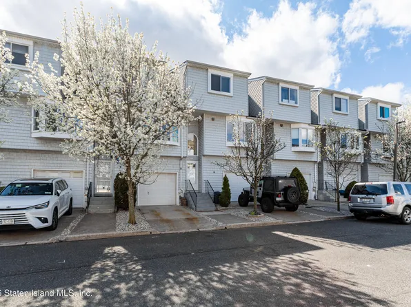 110 Dinsmore St #110F, Staten Island, NY 10314