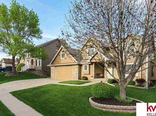 6303 S 159th St, Omaha, NE 68135