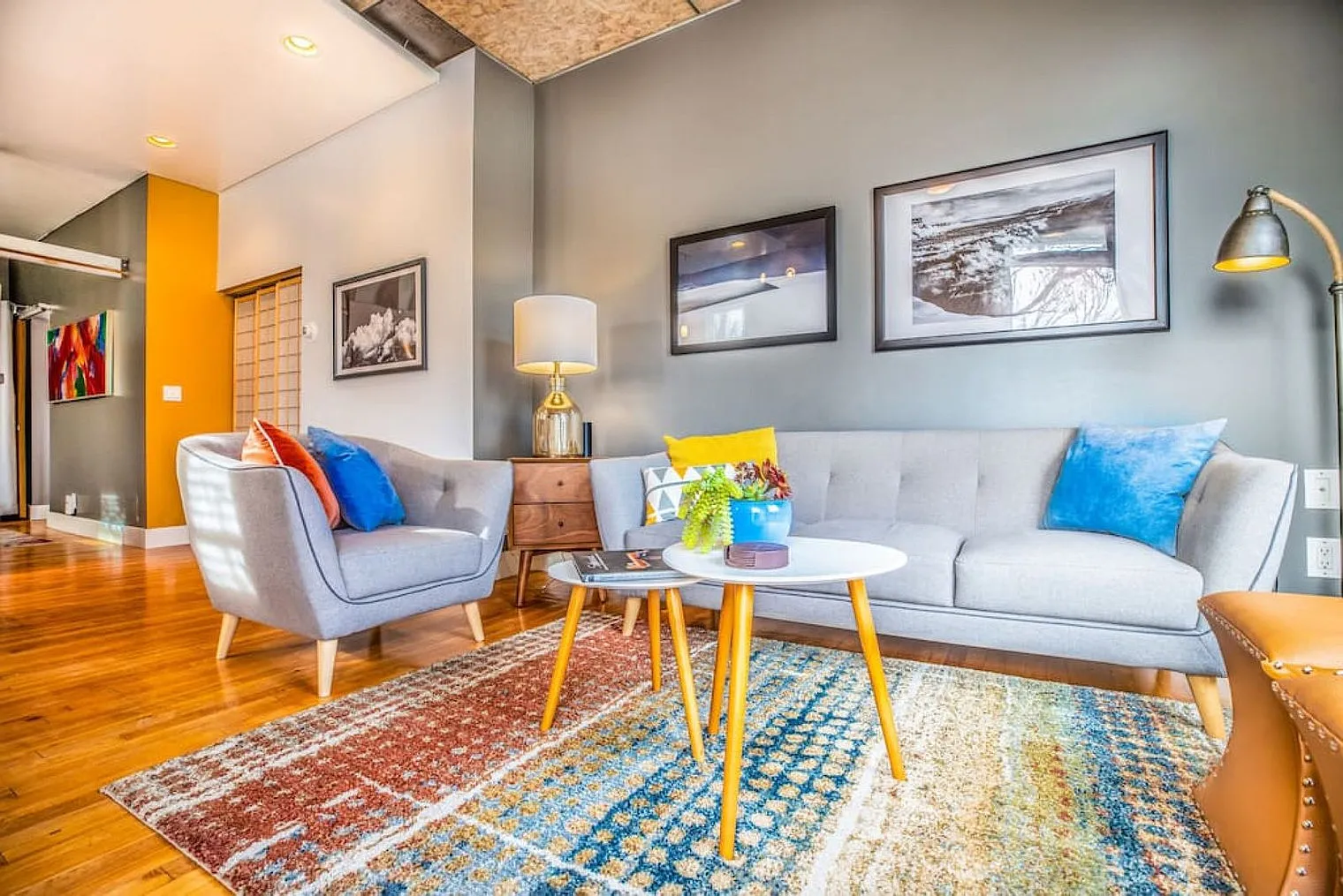 1 bed, 1.0 bath, $2,980 — Photo 2