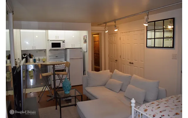 Rented by Douglas Elliman | media 2