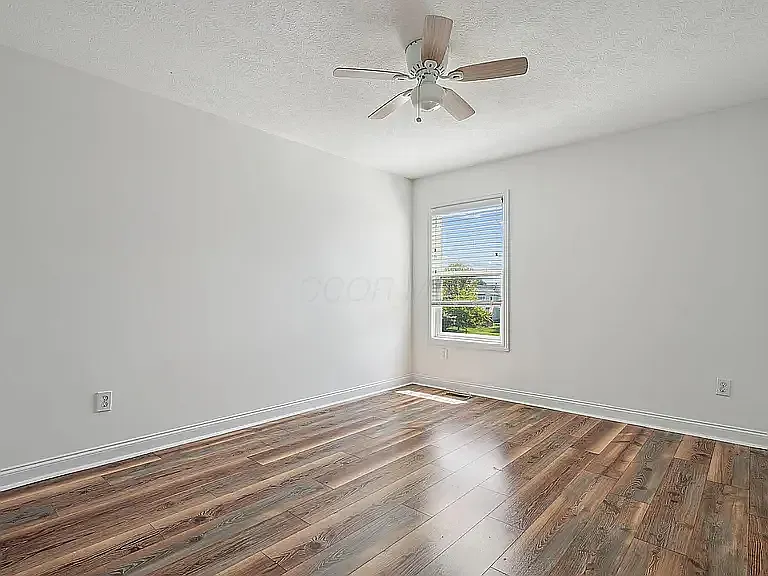 140 Andiron Dr — Photo 20