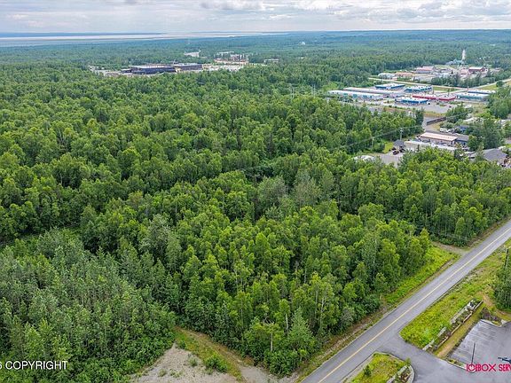 3rd image of L2 E Susitna Ave