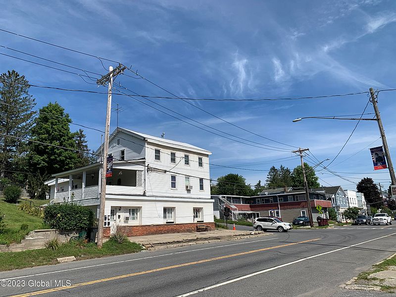 3rd image of 9 Broad Street