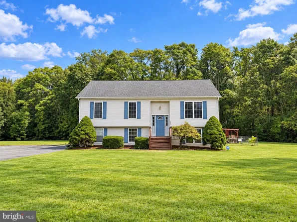 9805 Pamunkey Dr, King George, VA 22485