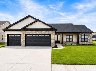 905 Ravenstone Dr, Lafayette, IN 47909
