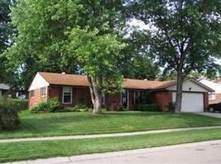 6761 Locustview Dr, Dayton, OH 45424