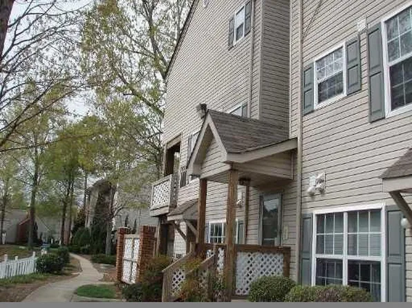 12841 Daybreak Cir, Newport News, VA 23602