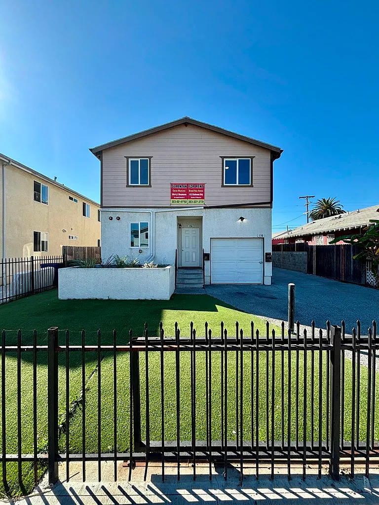 4 bed, 1621 sqft, $3,850 — Photo 1