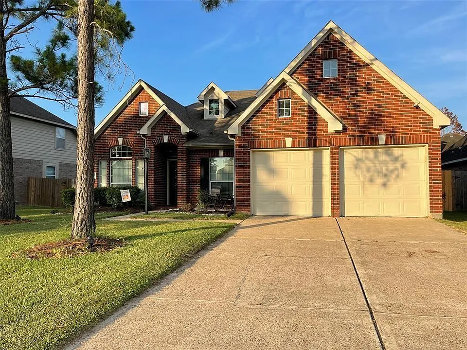 3139 Autumnjoy Dr