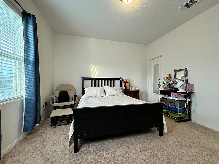 19405 Berringer Dr — Photo 4