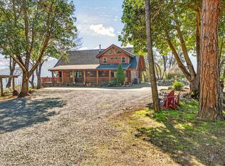 4466 W Griffin Creek Rd, Medford, OR 97501