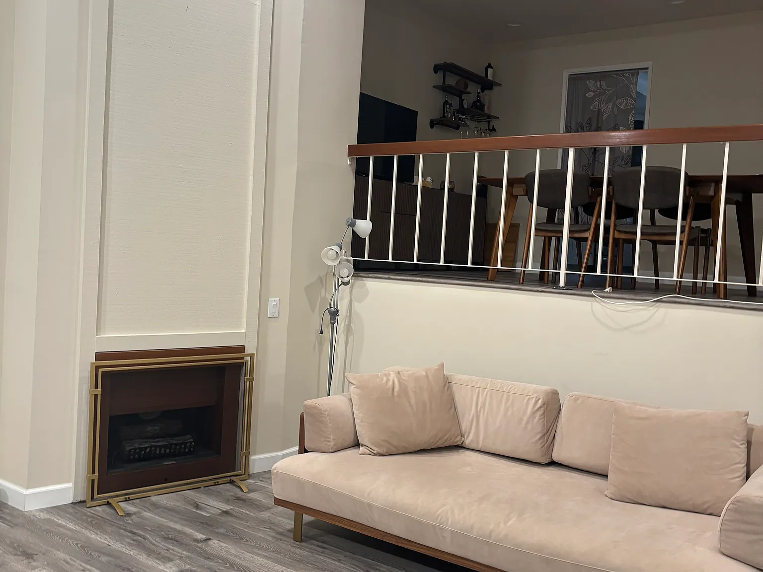 2 bed, 1384 sqft, $3,700 — Photo 4
