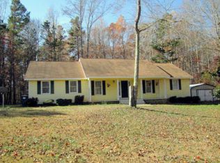 100 Spratt Dr, Mount Holly, NC 28120