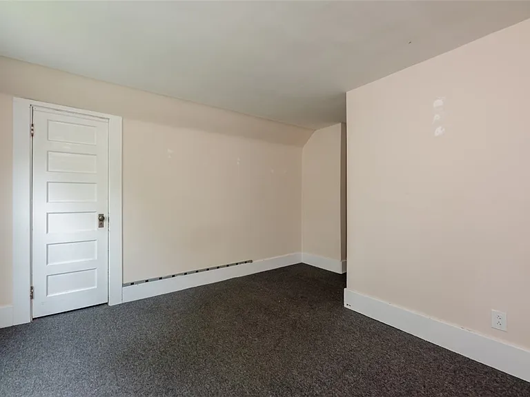 376 Barrington St — Photo 38