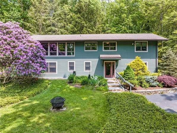 49 Separatist Road, Mansfield, CT 06268