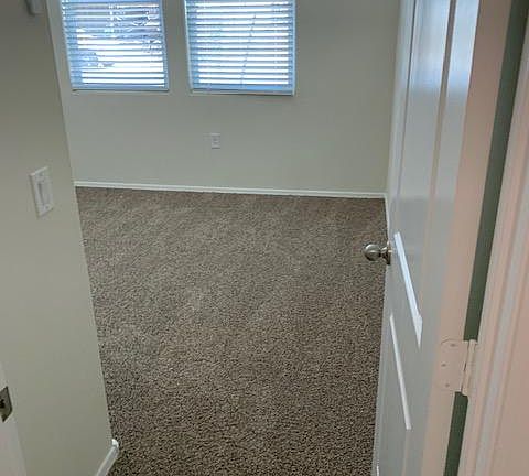5th image of 4702 W Cinnamon Ave
