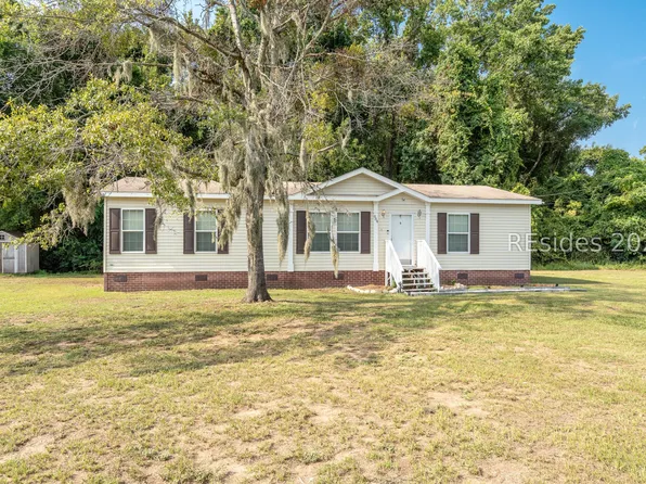 884 Seaside Rd, Saint Helena Island, SC 29920