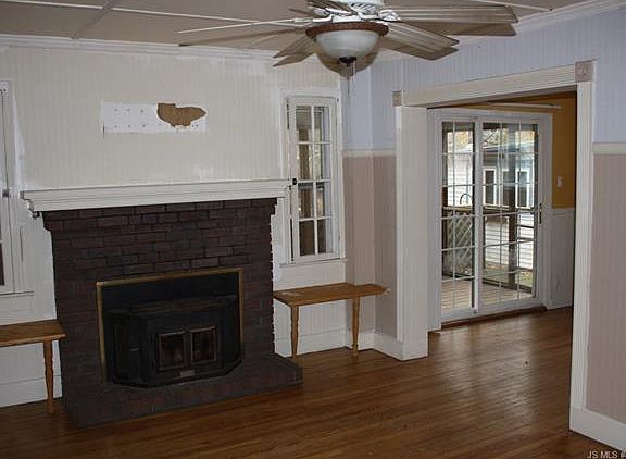 5th image of 723 Parkside Ave