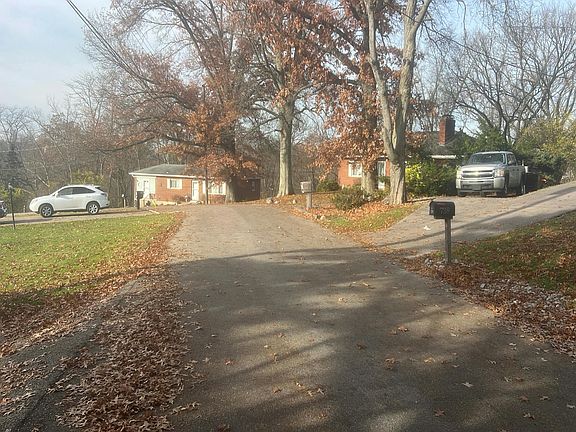 4th image of 739 Winston Hill Dr