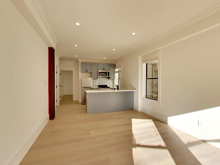 535 Taylor Street — Photo 1