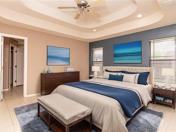 5th image of 412 Justice Ln