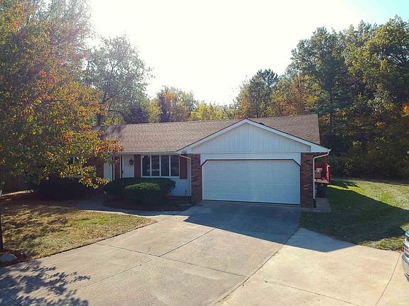 3rd image of 5121 Dalton Ct