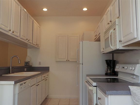 3rd image of 760 Seaview Drive #760