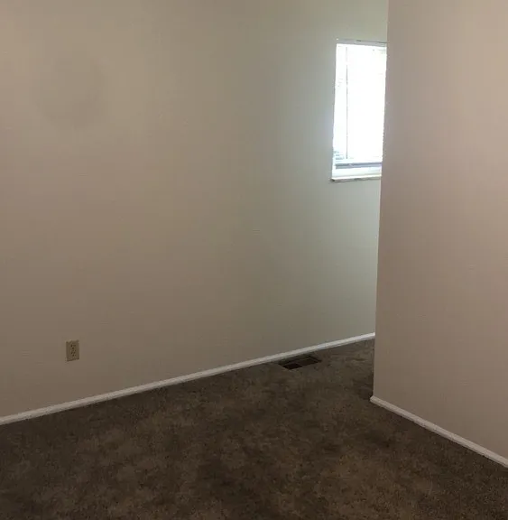 4900 Scothills Dr — Photo 31