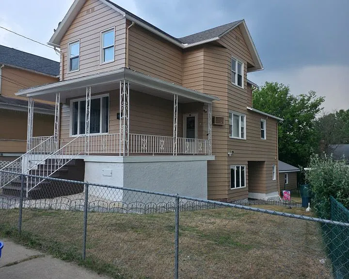 161 Johnson St — Photo 1