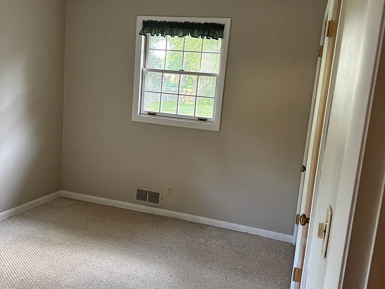 13366 Tucker Dr — Photo 19